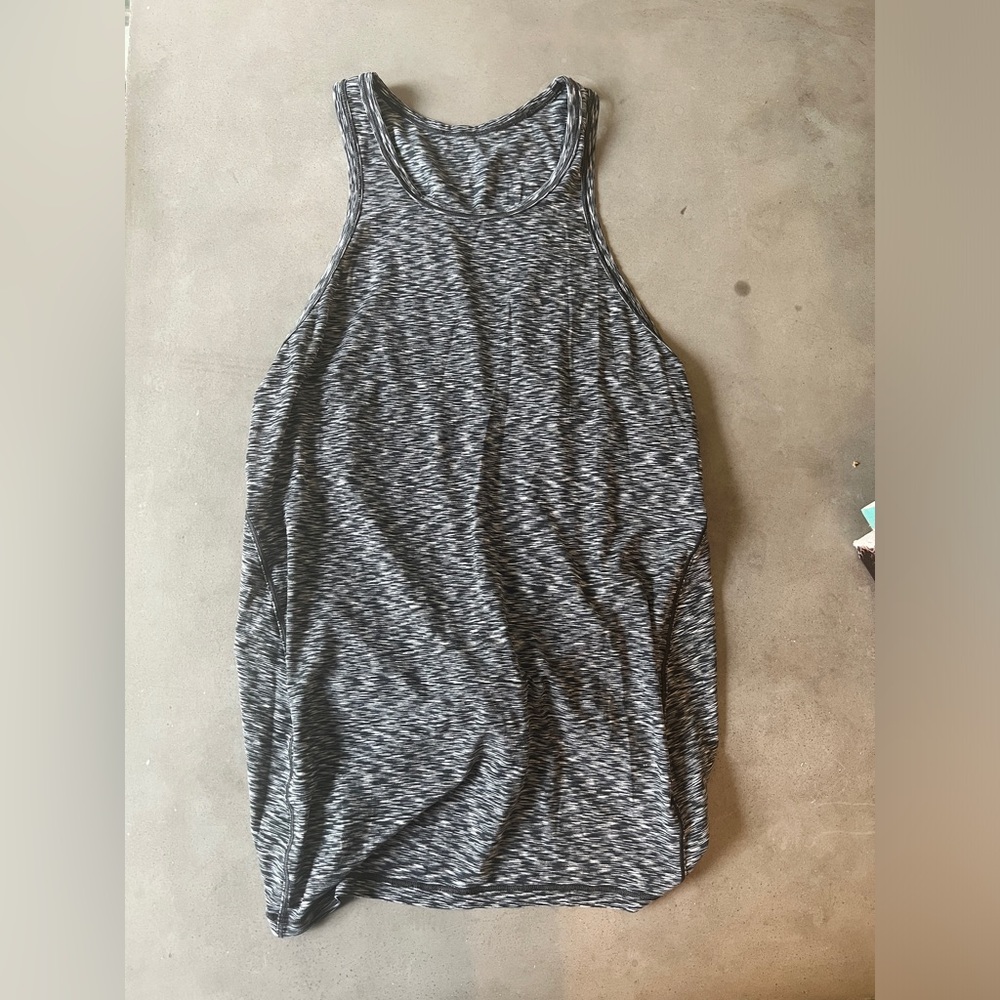 Lululemon All Tied Up Tank, Size 4